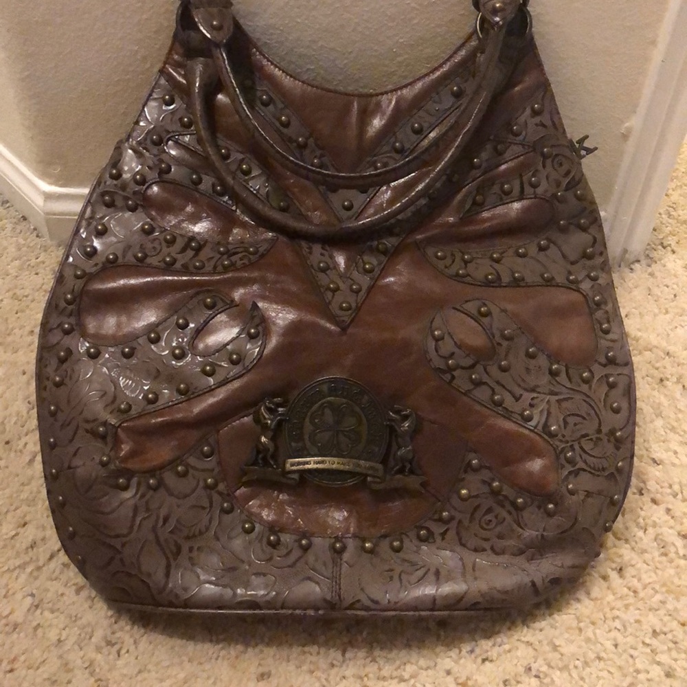 Charm and luck large lather purse